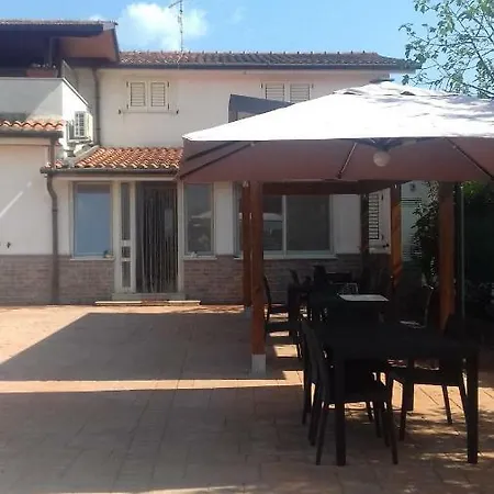 Nennella فندق مبيت وإفطار